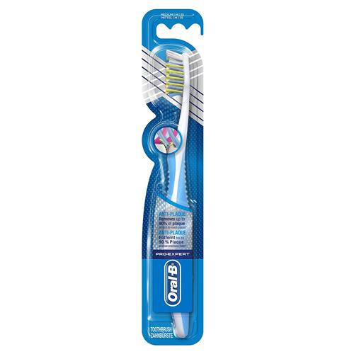 ORAL-B TOOTH BRUSH ANTI PLAQUE